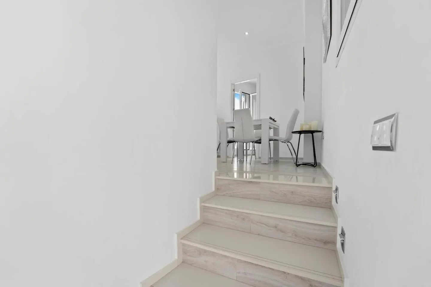 Modern Retreat In The Heart Of Mijas Puebloアパートメント